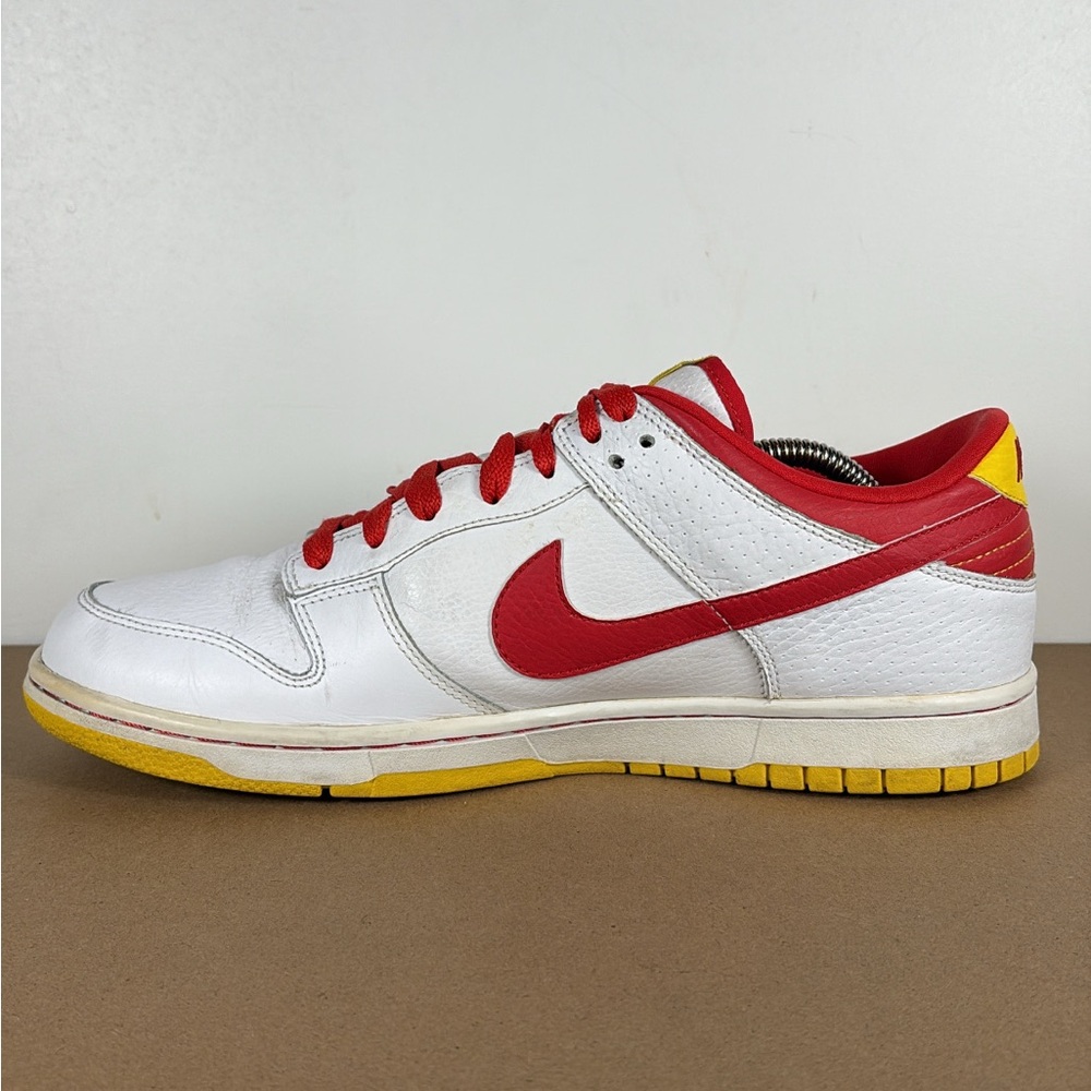 Vintage Nike Dunk Low Shoes Mens Size 11 Le Siren Red 2008 330938-161 - Picture 4 of 8
